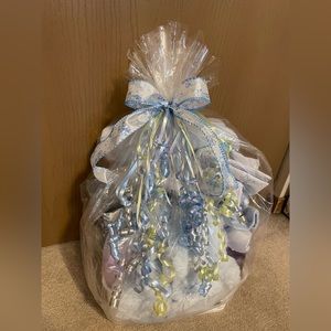 Sold❌New 0-9M Baby Boys Elephant Gift Basket